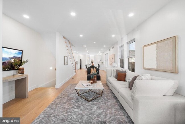 Photo - 703 Preston Ave