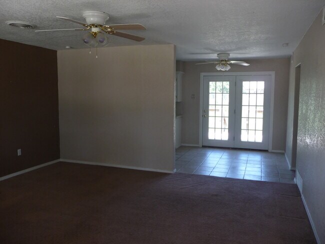 Photo - 2205 NW 46th St House