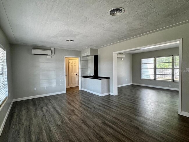 Photo - 2624 Sunnybrook Dr