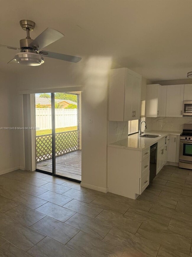 Photo - 11701 NW 37th Pl