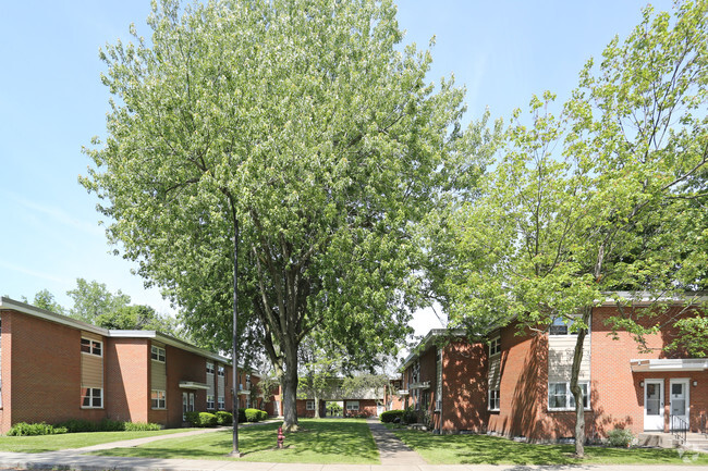 Hertel Avenue Townhomes