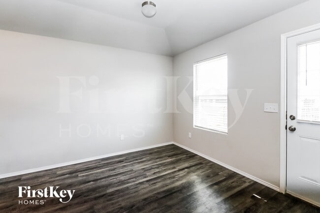 Photo - 232 Klare Ct