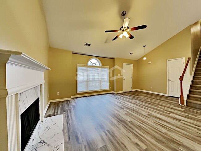 Photo - 3174 Baymount Way