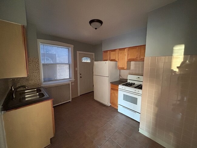 Photo - 3654 N Central Ave Unit 2FL Rear