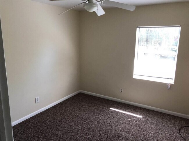 Photo - 2404 Surrey St Casa