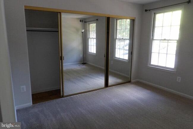 Photo - 762 Quince Orchard Blvd Unidad 762-102