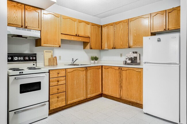 Photo - Davenport Apartments