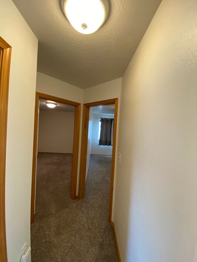Photo - 3 Bed - 2 Bath - Fenced Yard