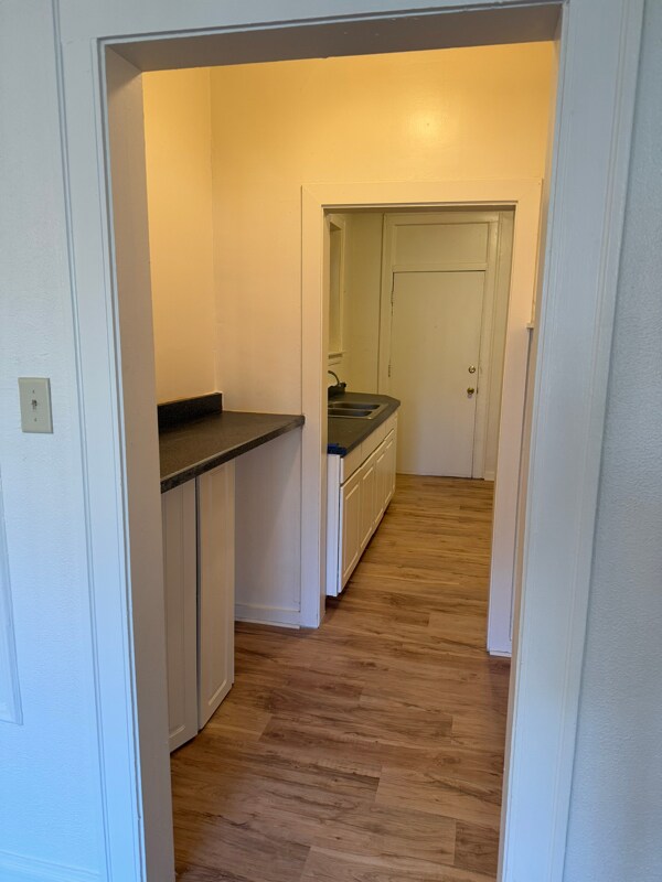 Photo - 8220 S Langley Ave Unit 1st Floor