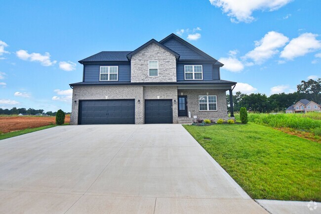 Building Photo - Pet Friendly Four Bedroom with Bonus! Rental