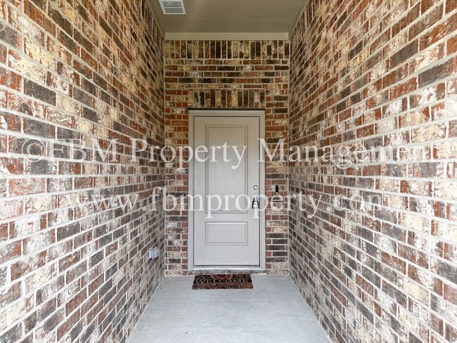 Photo - 864 Keystone Ct
