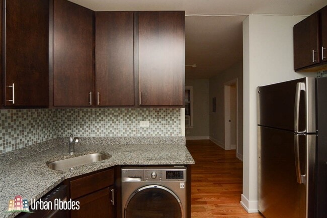 Photo - 2944 N Mildred Ave Unidad M01B