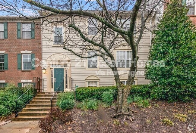 Building Photo - 12113 Greenway Ct Unit 102 Rental