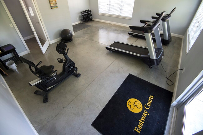 Photo - Eastway Court Apartments