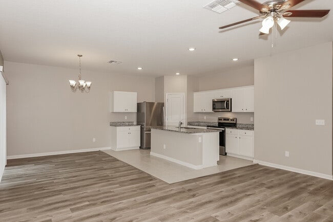 Photo - 1088 Cades Cv Wy Casa