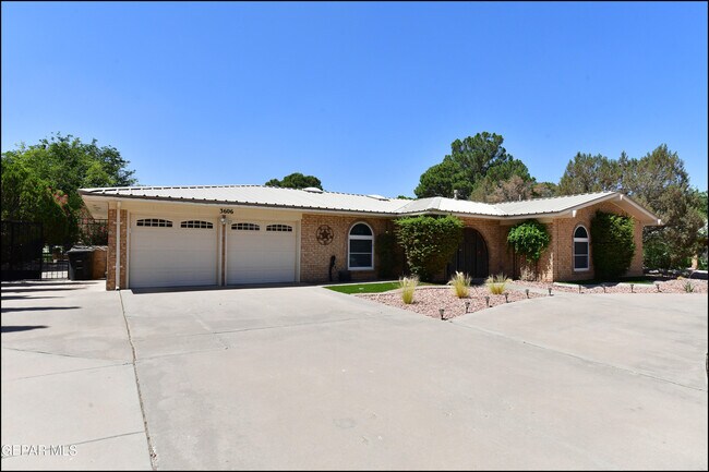 Photo - 3606 Colville Dr
