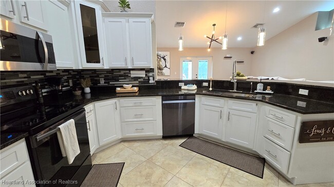 Photo - 268 Grosbeak Ave