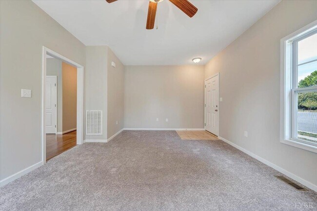 109 Red Maple Ct