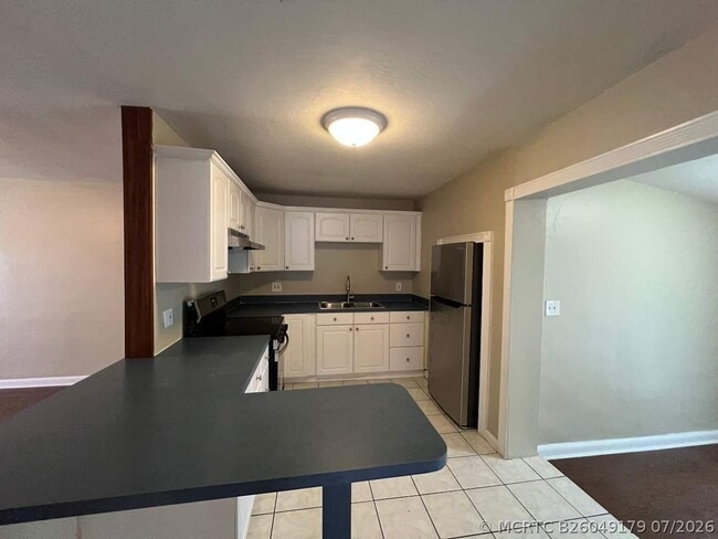 3701 SW 58th Terrace
