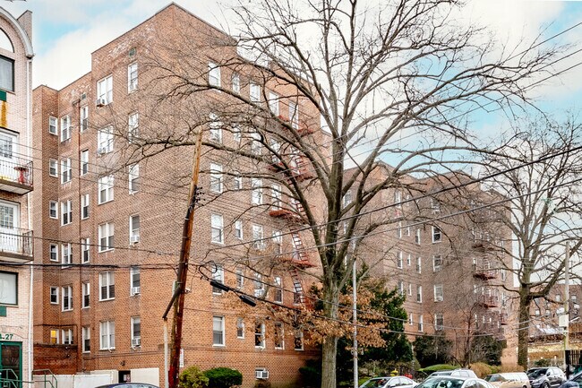 Florida Gardens - Florida Gardens Apartments
