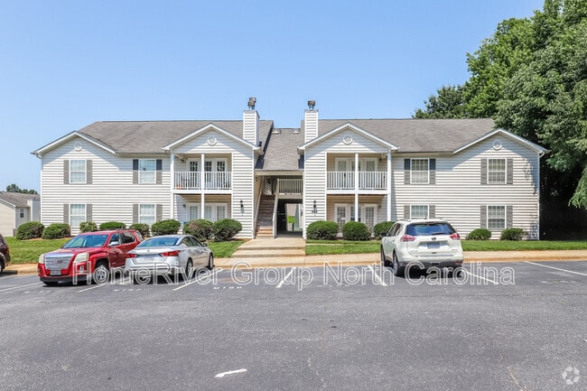 Building Photo - 802 Moultrie Ct Rental