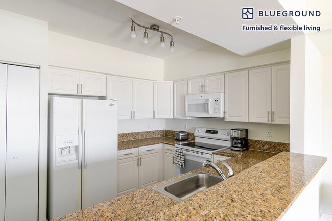 Photo - 1760 NW 7th St Unidad FL1-ID142