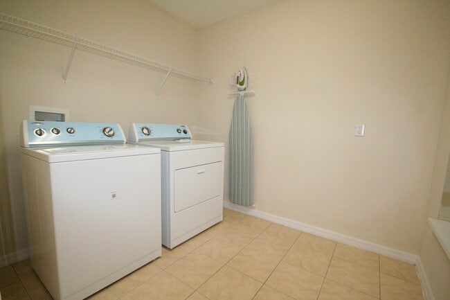 Photo - 2609 Emerald Lake Ct Unit 2609