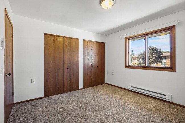 501 Alan Dr, Mount Horeb, WI 53572