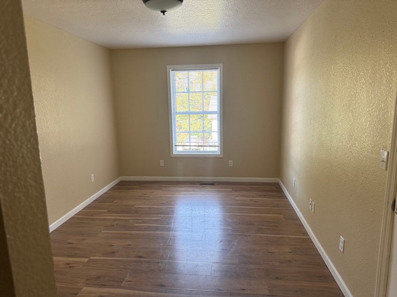 Photo - 128 Little Blvd