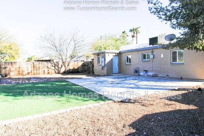 Photo - 4559 E Malvern St