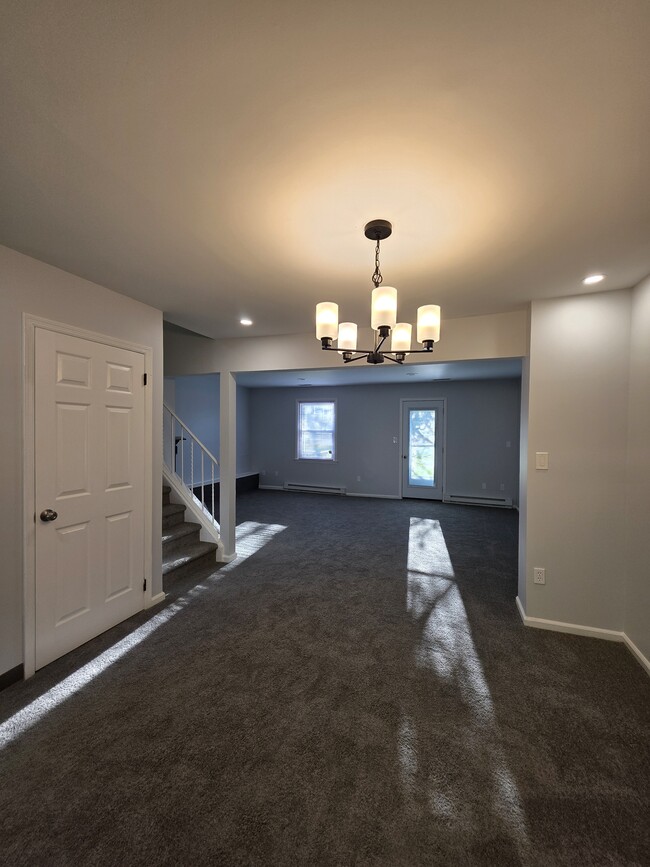 Photo - 1930 Cricklewood Cv