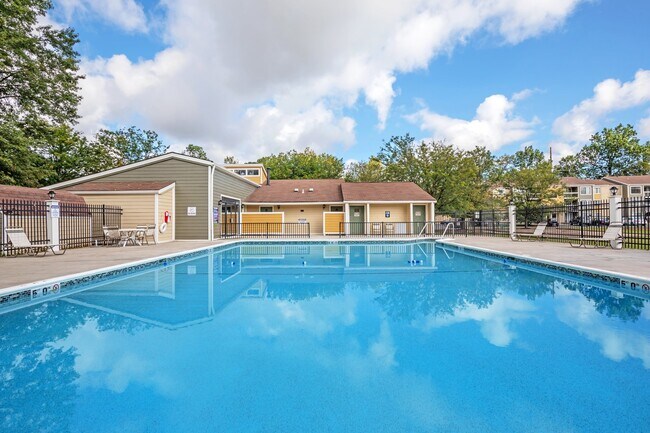 Parkside at Castleton Square Apartments and Townhomes