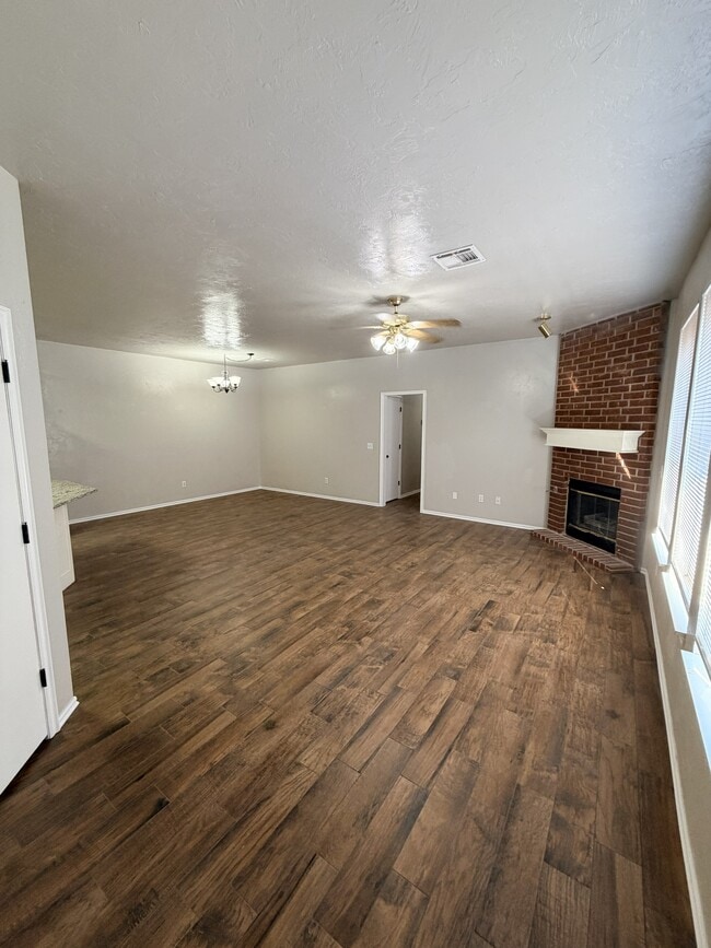 Photo - 1929 Lariat Cir