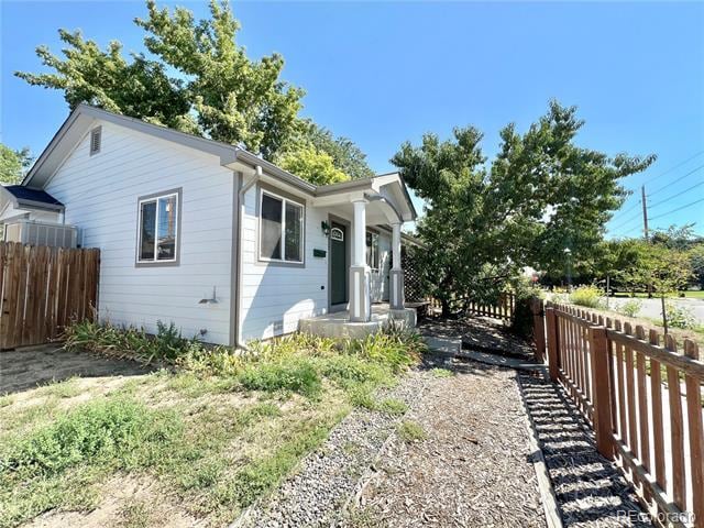 Photo - 1617 W 39th Ave