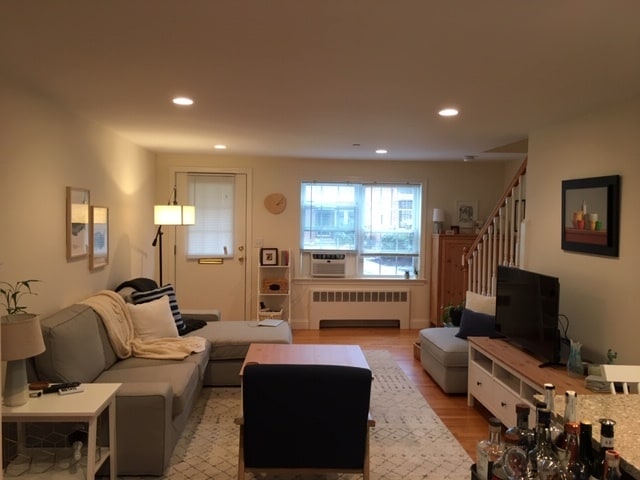 Photo - 29 Charlesbank Rd