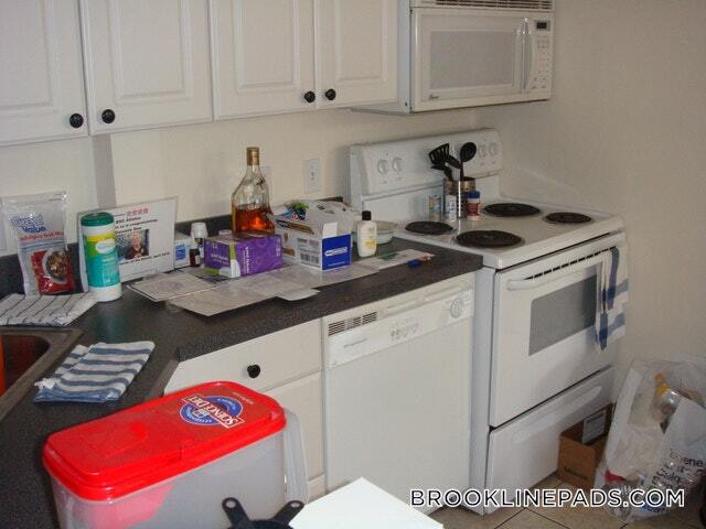 Photo - 1801 Beacon St Unidad 3