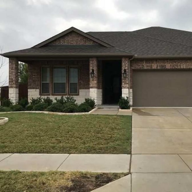 Photo - 771 Lancashire lane