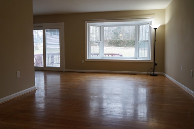 Photo - 2504 Bristol Cir
