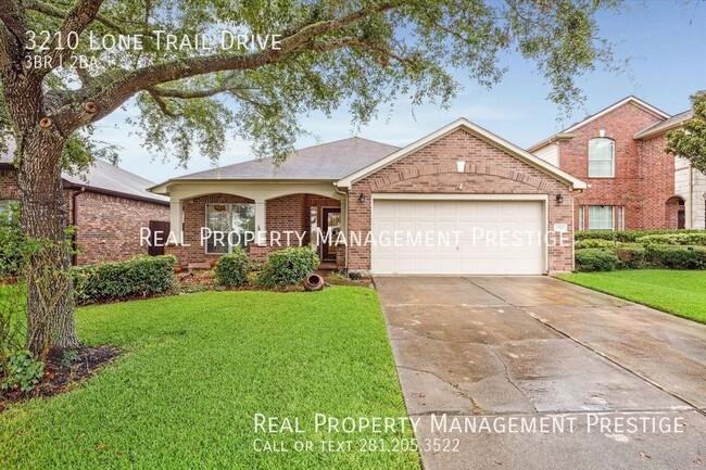 Welcome to this beautifully maintained 3-b... - Welcome to this beautifully maintained 3-b... House