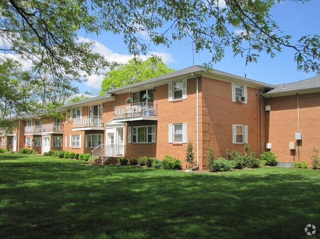 Building Photo - Middlesex Village Apartments