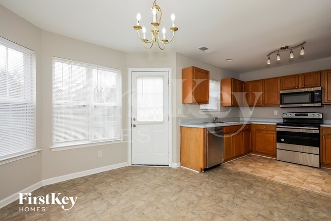 Photo - 7301 Hidden Creek Dr