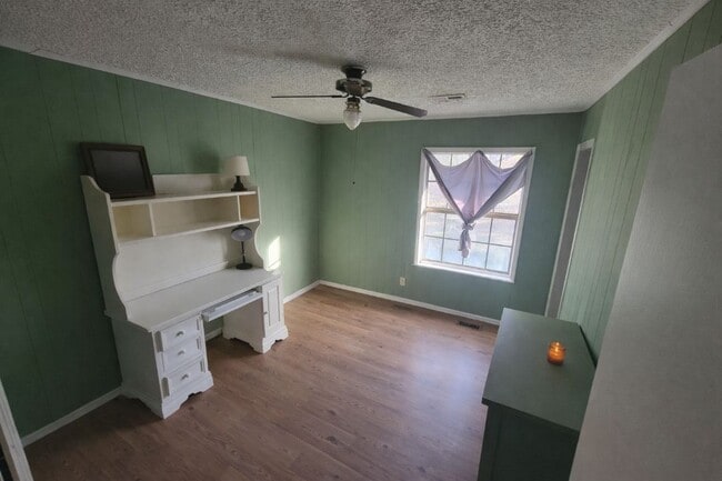 Photo - 2725 West Point Rd