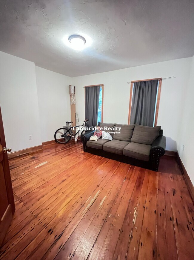 7 Sewall St Unit B