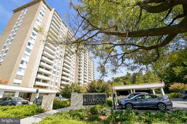 Building Photo - 5101 River Rd Unit 1608