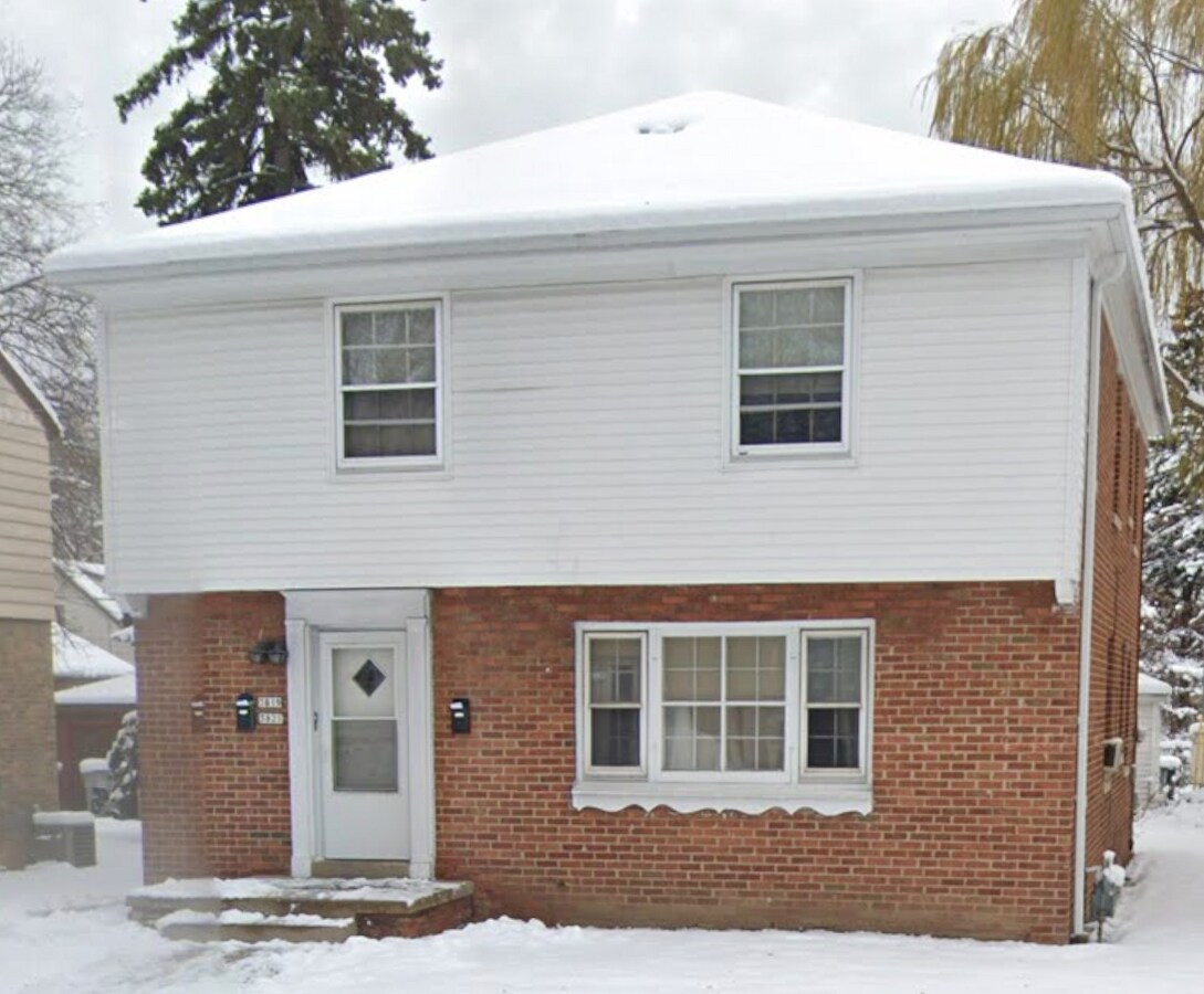 Photo - 3819 W Capitol Dr Unit 1