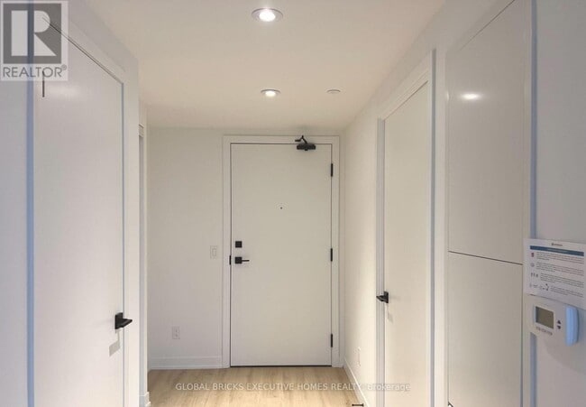 Photo - 319 Jarvis St Unit 2112