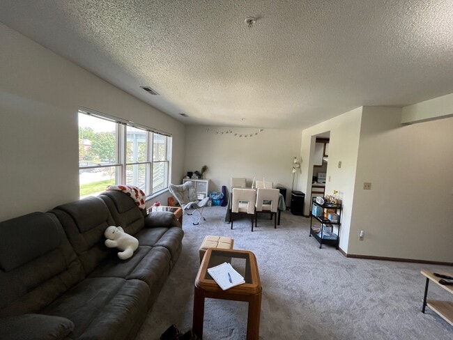 Photo - 623 Iowa Ave Casa Adosada