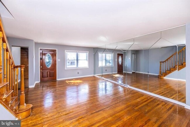 Building Photo - 209 Hansell Rd