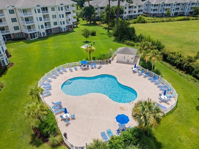 Photo - 4865 Luster Leaf Cir Unidad 304 Rental