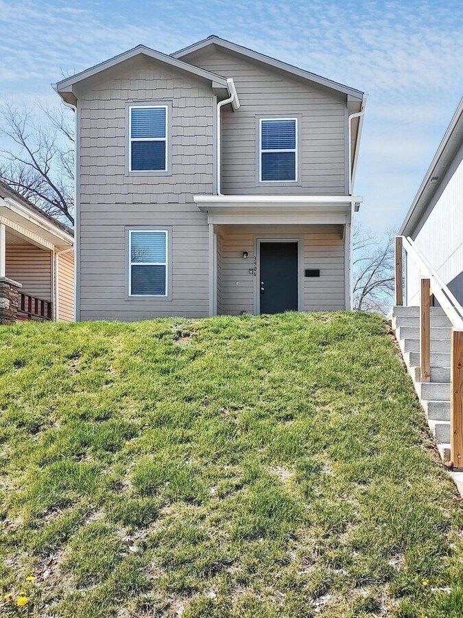 Charming 3-Bedroom Home in a Peaceful Kans... - Charming 3-Bedroom Home in a Peaceful Kans...